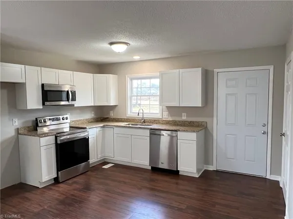 $1,695 | 8362 Angel-Pardue Road, Stokesdale, NC 27357