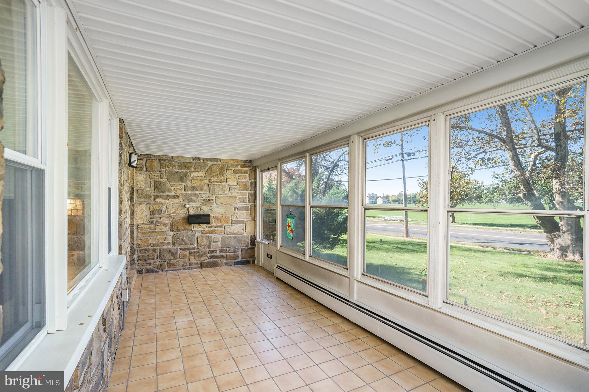 217 Church Road Lansdale, PA 19446 - Photo 5 of 40 Gallery Image 5