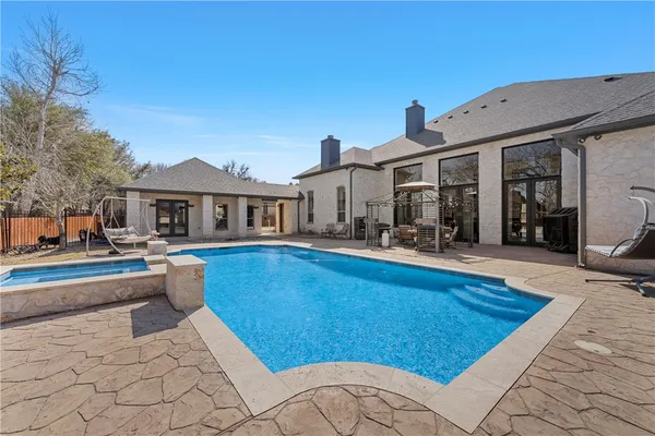 $2,499,999 | 11030 Hidden Bluff, McGregor, TX 76657