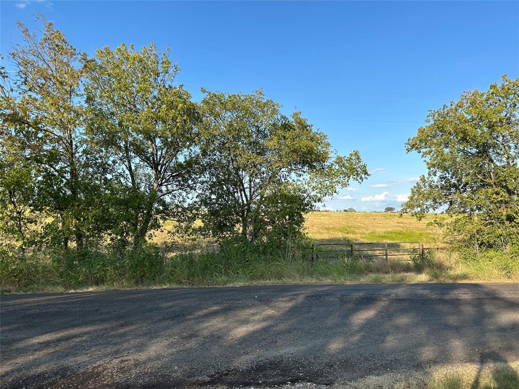 9248 County Line Road South Mount Calm, TX 76673 - Photo 6 of 7 Gallery Image 6