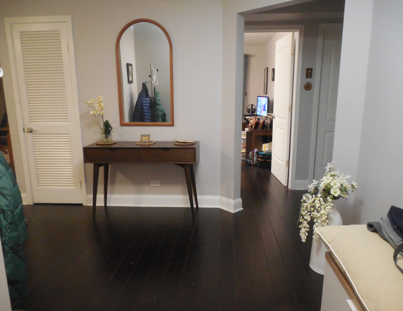 4000 Dundee Road, Unit 203B Northbrook, IL 60062 - Photo 2 of 26