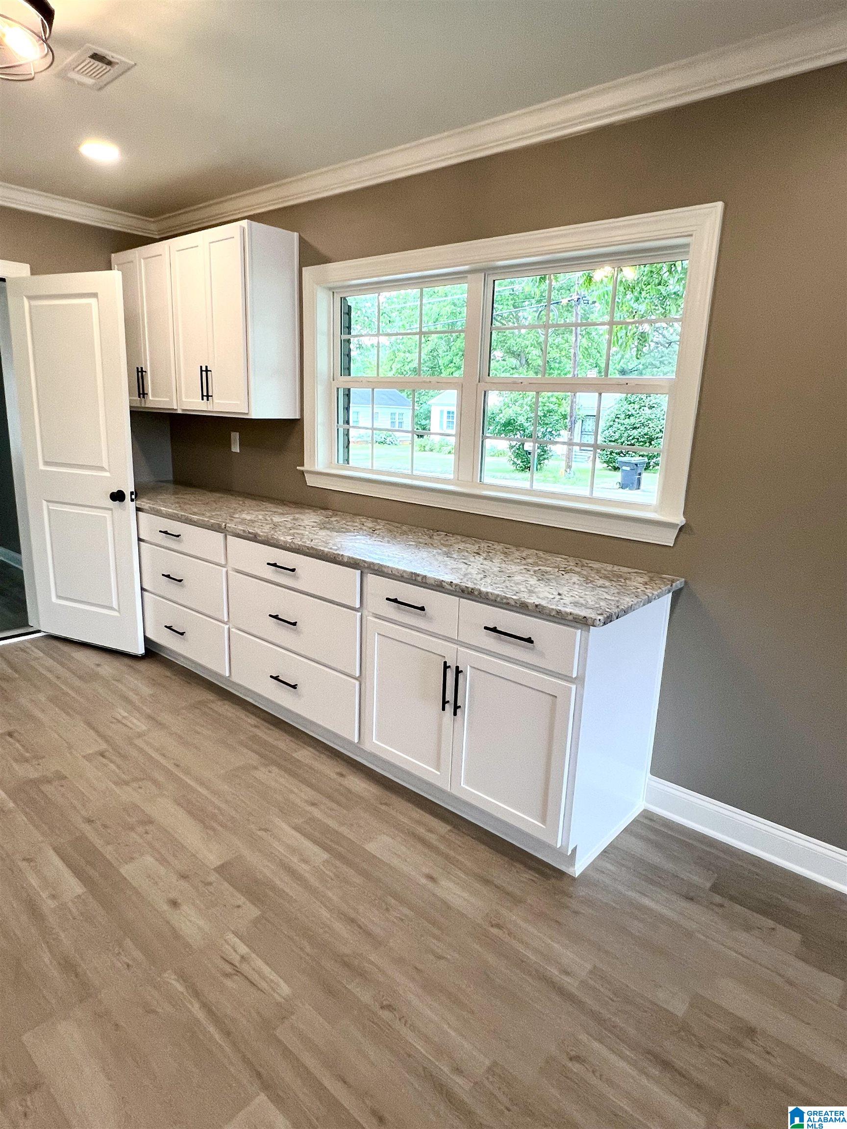 1409 4th Avenue North Clanton, AL 35045 - Photo 4 of 18