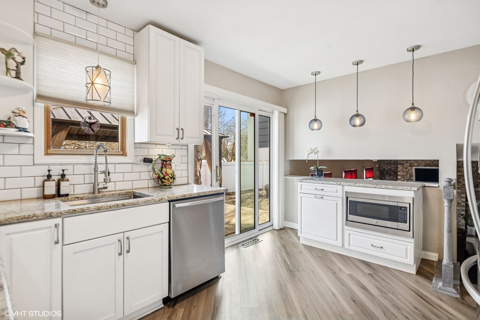 2139 Templar Drive Naperville, IL 60565 - Photo 12 of 39