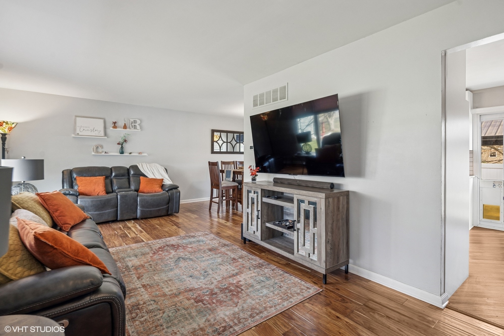 2139 Templar Drive Naperville, IL 60565 - Photo 16 of 39