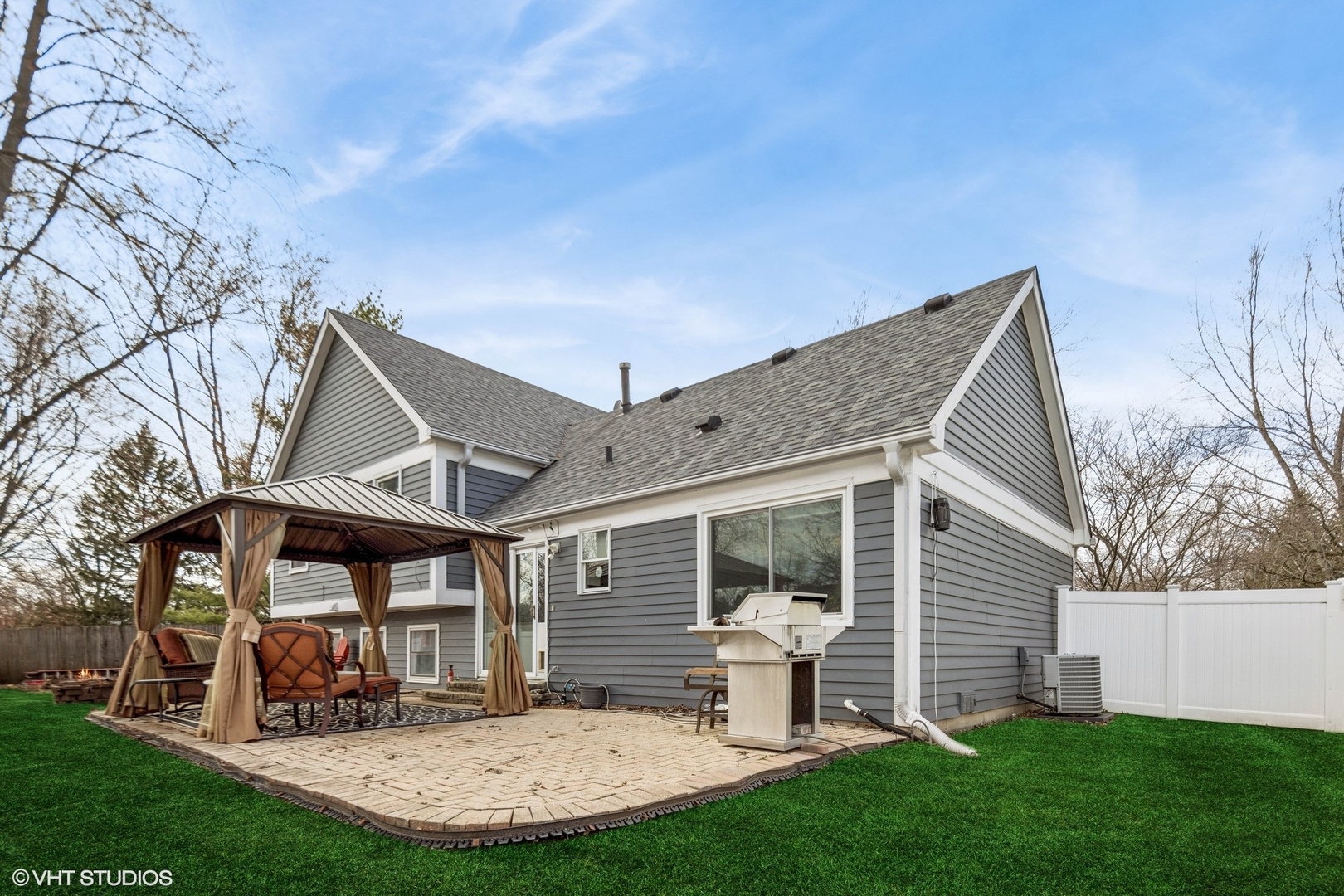 2139 Templar Drive Naperville, IL 60565 - Photo 2 of 39