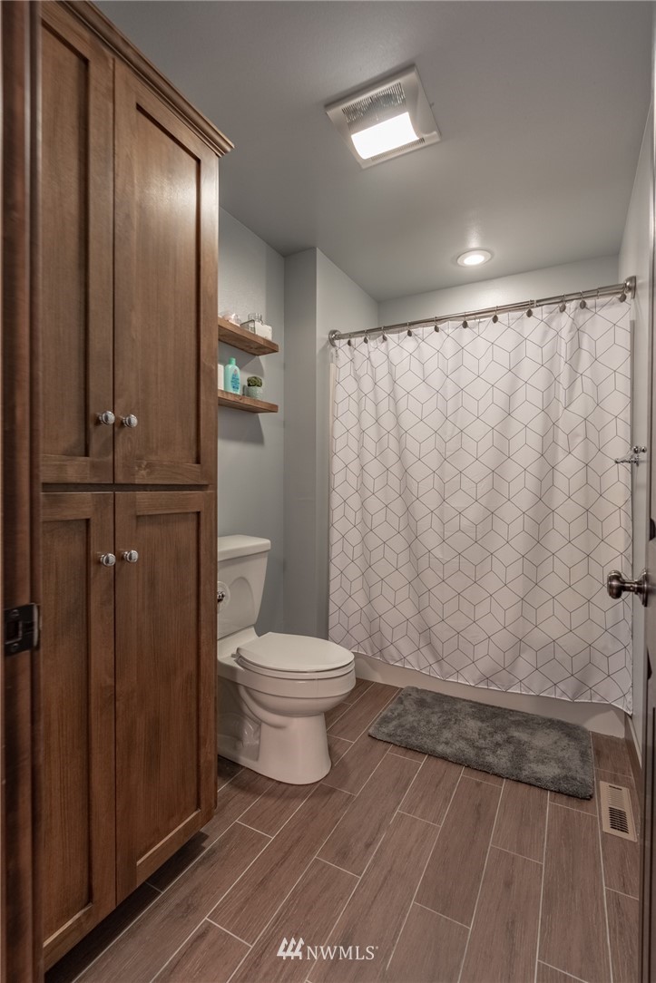 6929 Old Guide Road Lynden, WA 98264 - Photo 13 of 25