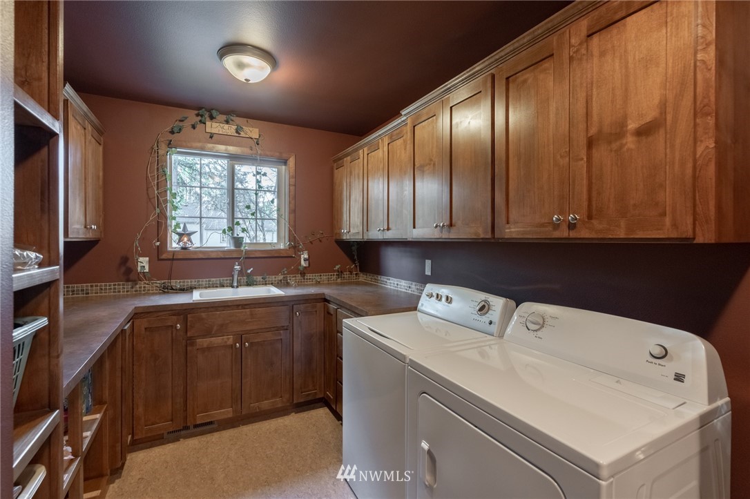 6929 Old Guide Road Lynden, WA 98264 - Photo 18 of 25