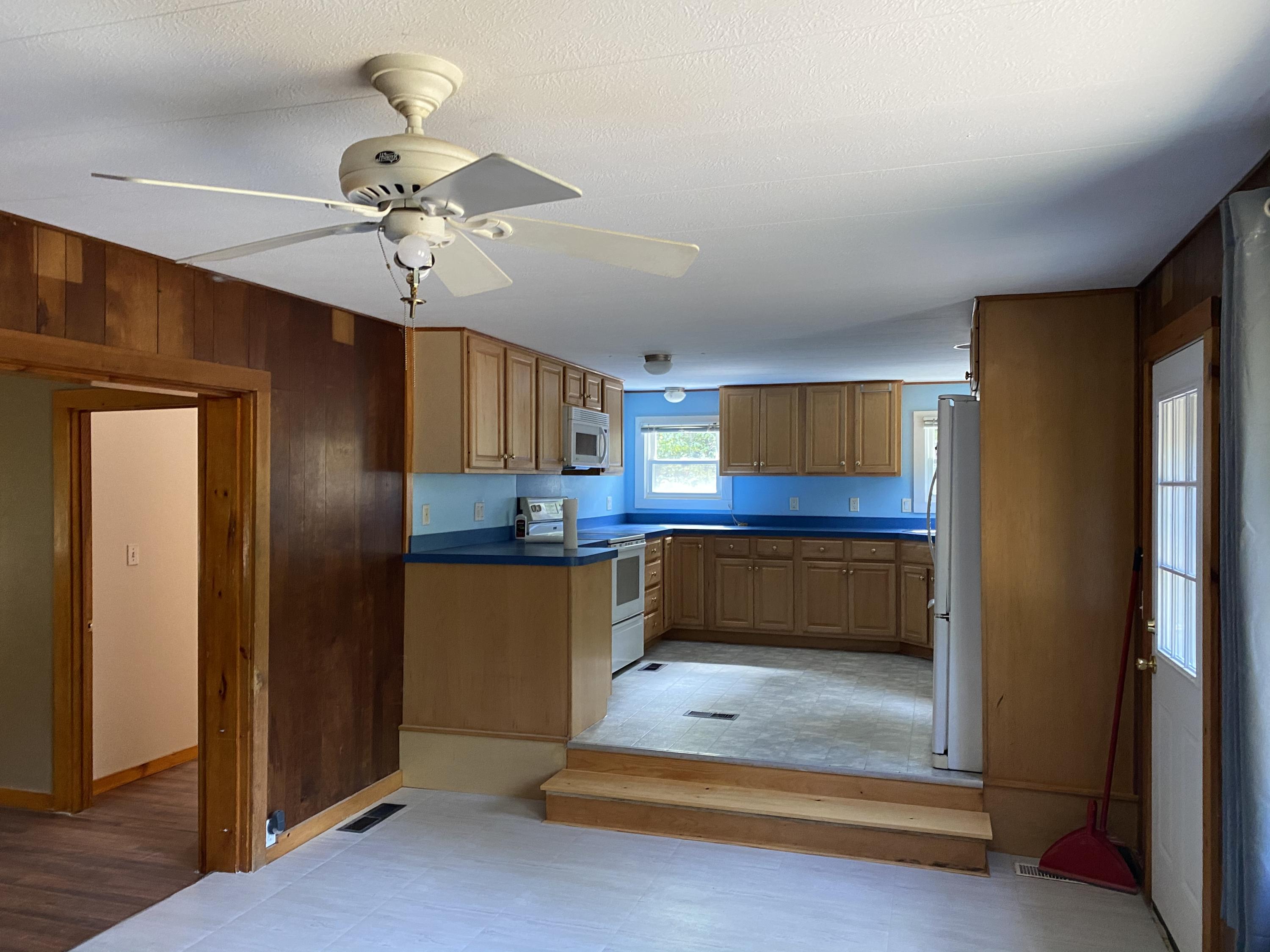 34 Snowy Ridge Road Windham, ME 04062 - Photo 4 of 16 591608A9-AEB5-4F44-95E6-C62165BED03D