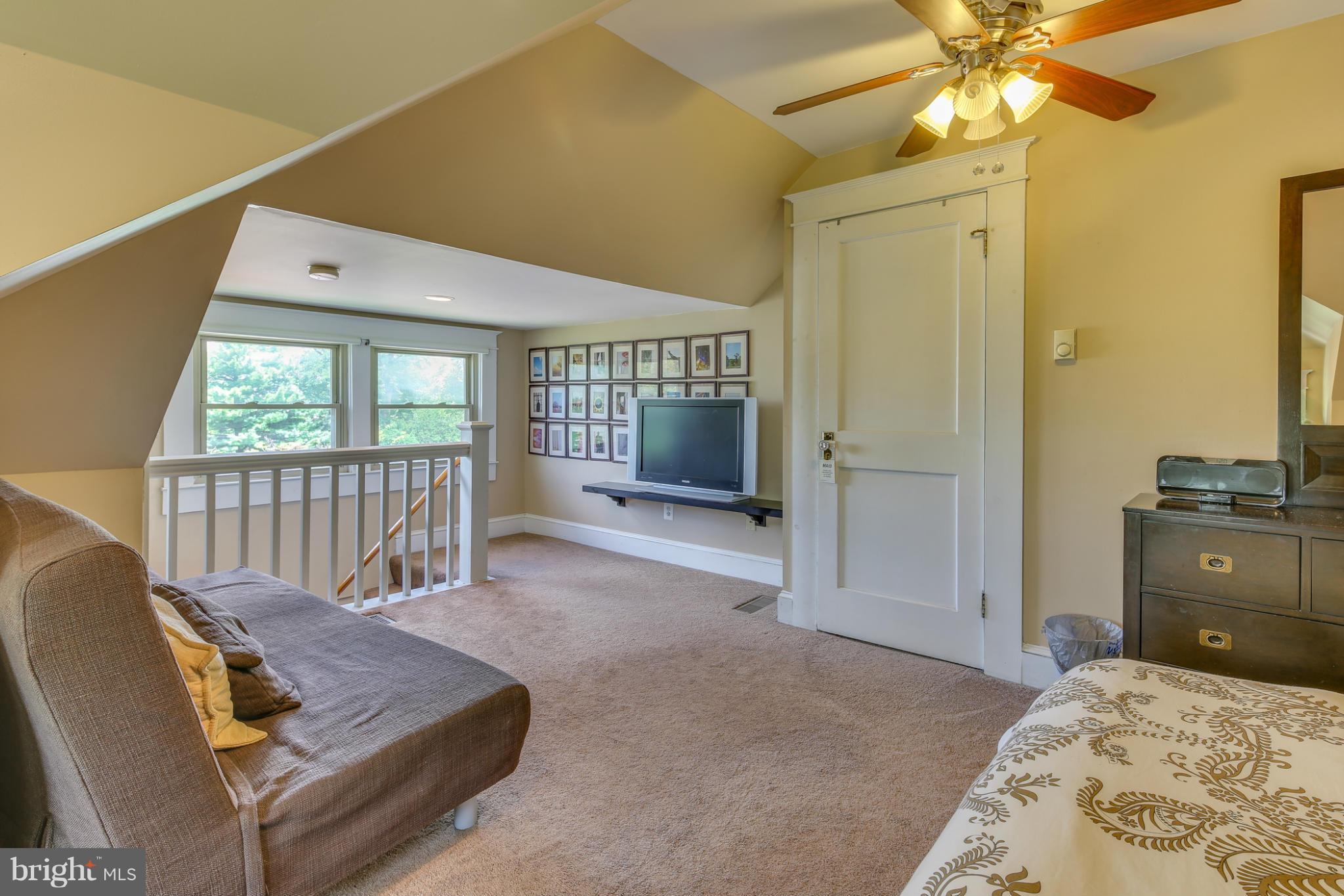 112 Hanover Road Reisterstown, MD 21136 - Photo 16 of 29 Bedroom (Master)