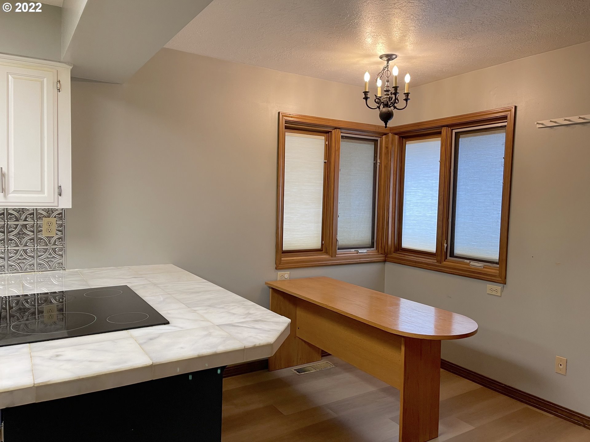 6624 Kinns Road Northeast Woodburn, OR 97071 - Photo 11 of 27 Gallery Image 11