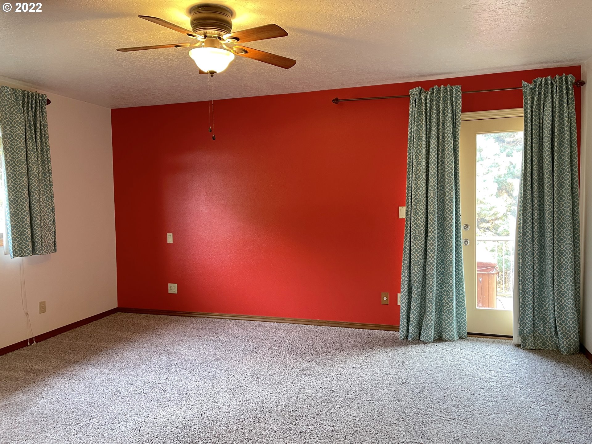 6624 Kinns Road Northeast Woodburn, OR 97071 - Photo 12 of 27 Gallery Image 12