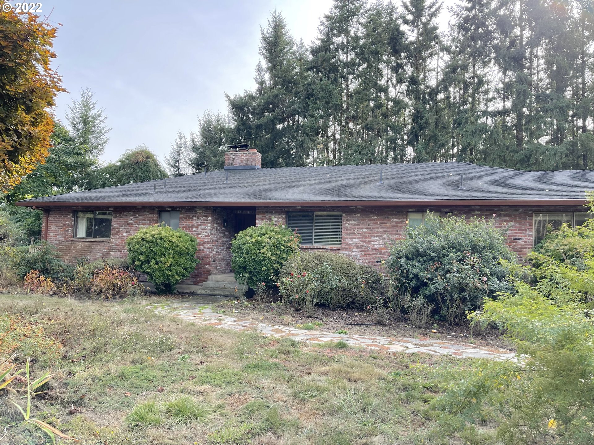 6624 Kinns Road Northeast Woodburn, OR 97071 - Photo 2 of 27 Gallery Image 2
