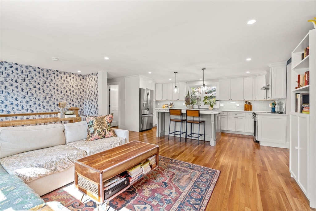 22 Shelton Road Swampscott, MA 01907 - Photo 3 of 32