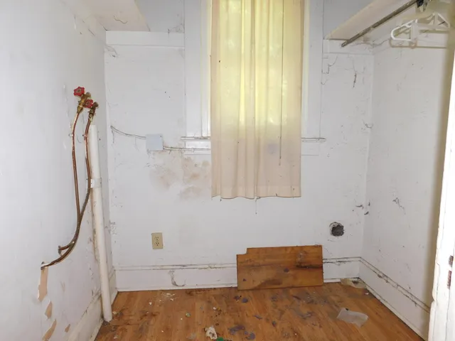 $92,000 | 210 Grove Street, Sturgis, MI 49091