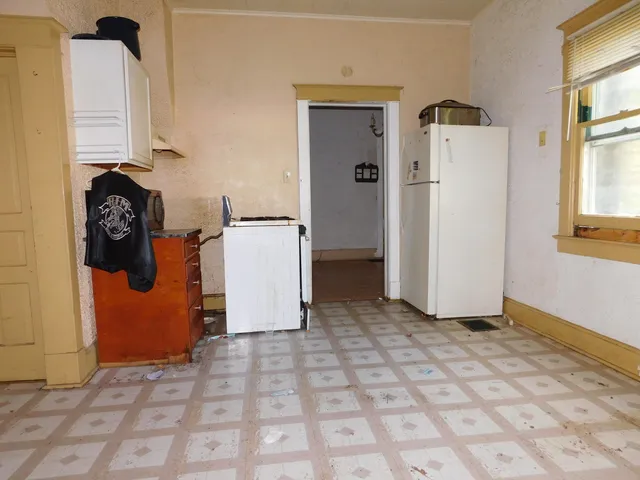 $92,000 | 210 Grove Street, Sturgis, MI 49091