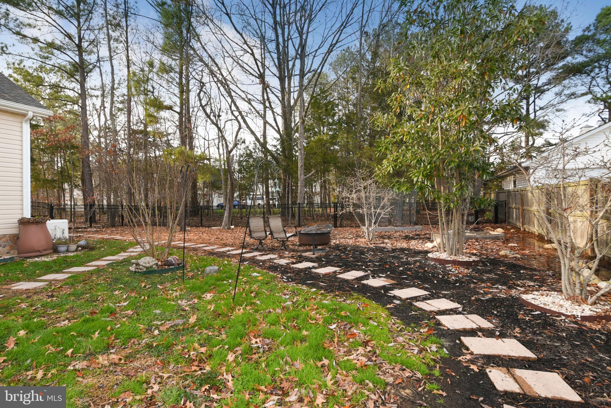 105 Azalea Road Colonial Beach, VA 22443 - Photo 32 of 37 Landscaped & Fenced Backyard