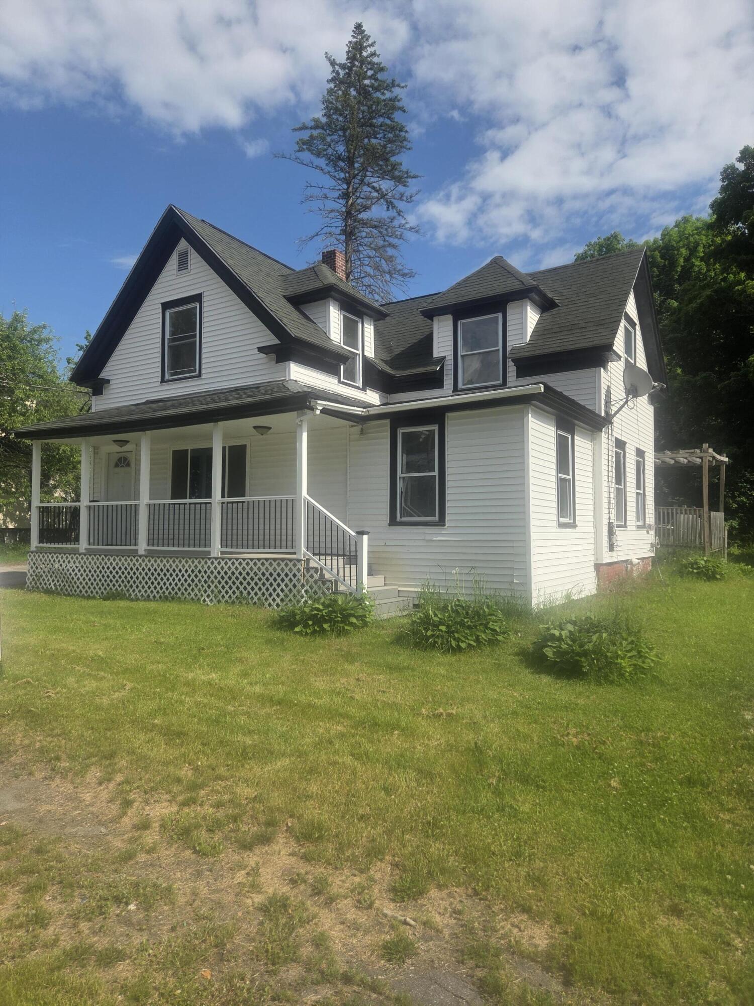 13 Heald Street Madison, ME 04950 - Photo 2 of 31