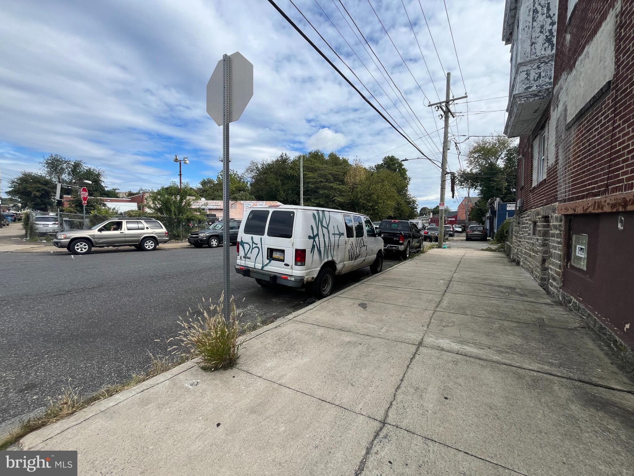 4993 North 2nd Street Philadelphia, PA 19120 - Photo 6 of 28