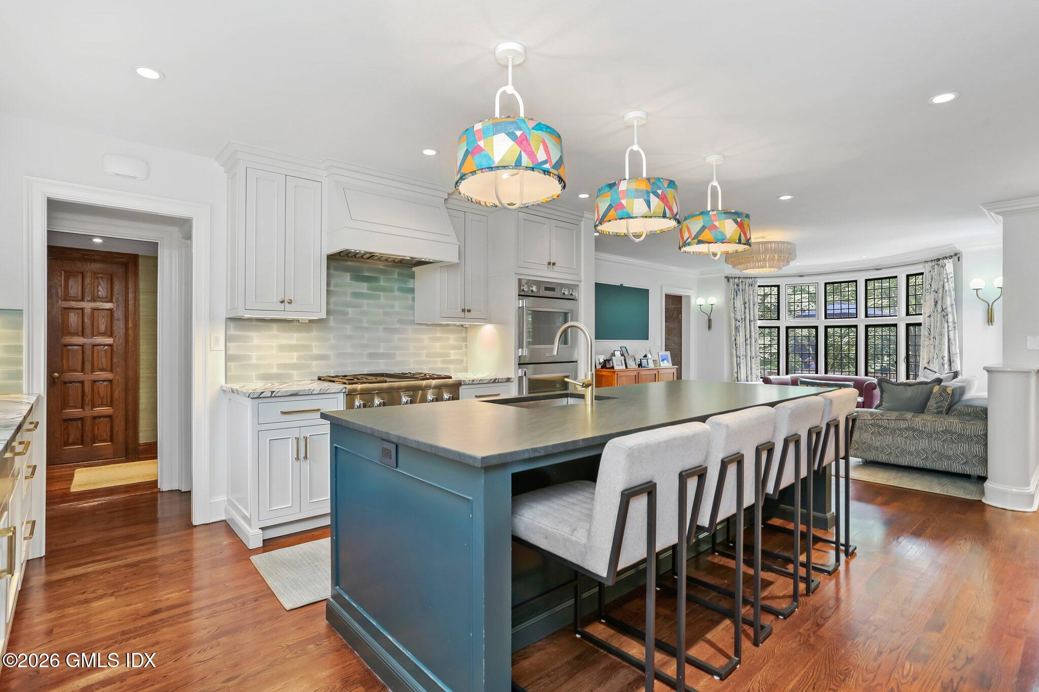 184 Stanwich Road Greenwich, CT 06830 - Photo 12 of 50 16-web-or-mls-184-stanwich-rd