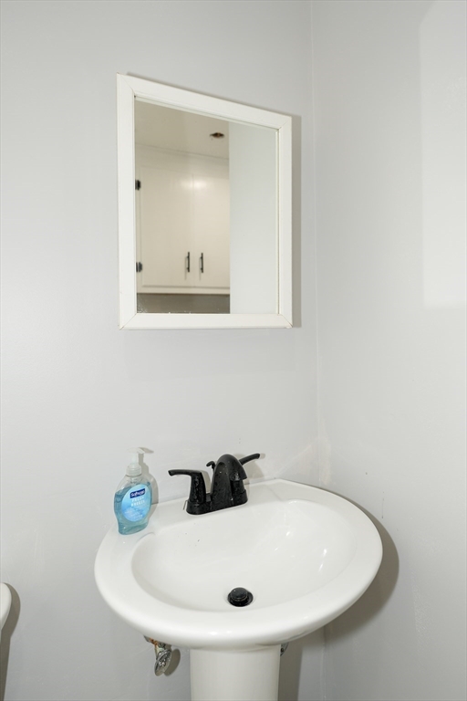 51 Murphy Road Hudson, MA 01749 - Photo 20 of 29 Gallery Image 20