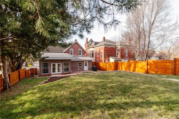 $279,000 | 601 Atchison Street, Atchison, KS 66002