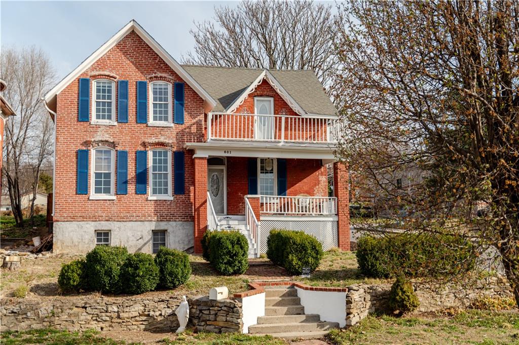 601 Atchison Street Atchison, KS 66002 - Photo 3 of 95