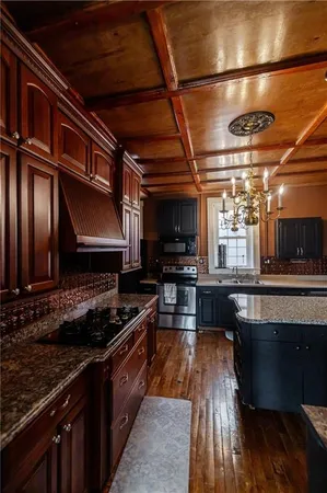 $279,000 | 601 Atchison Street, Atchison, KS 66002