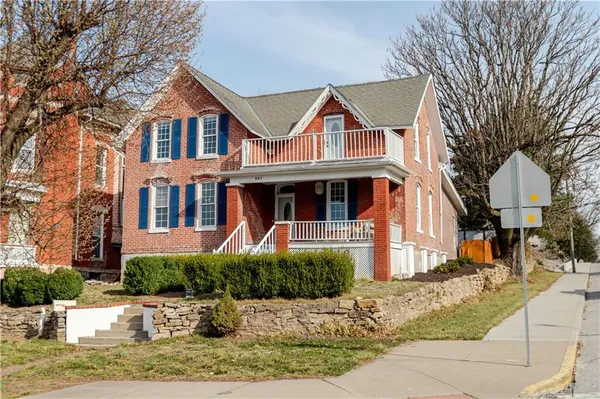 $279,000 | 601 Atchison Street, Atchison, KS 66002