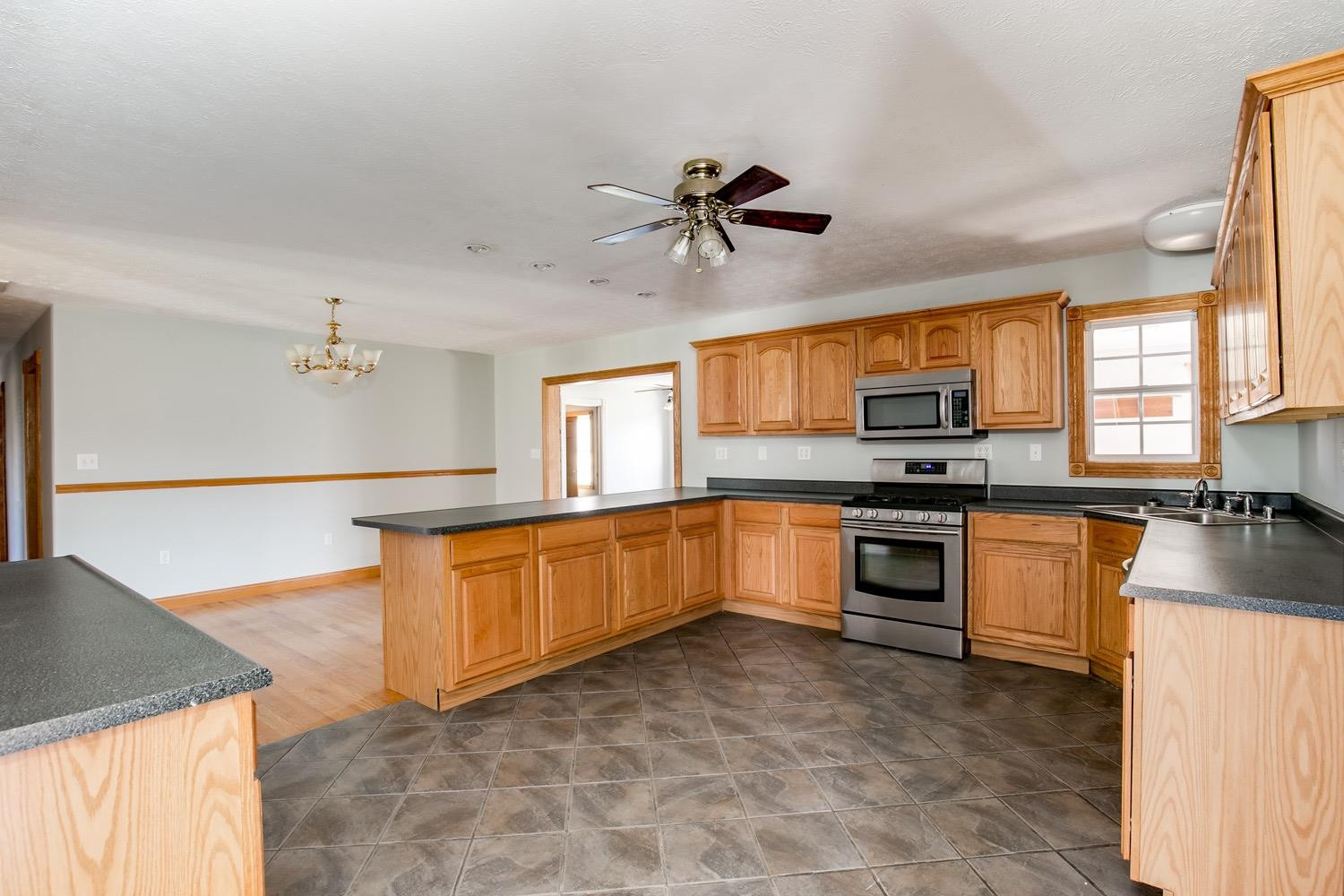 340 Welch Road Jeffersonville, KY 40337 - Photo 11 of 54 Listing Photo