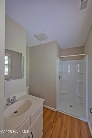 $250,000 | 190 Halls Pond Road, Rose Hill, NC 28458