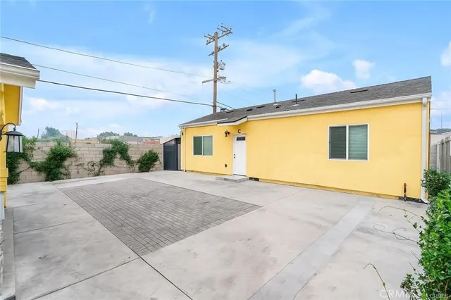 $1,499,000 | 1111 North Mulberry Street, Compton, CA 90222