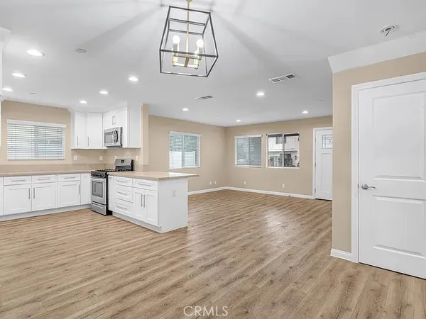 $1,499,000 | 1111 North Mulberry Street, Compton, CA 90222