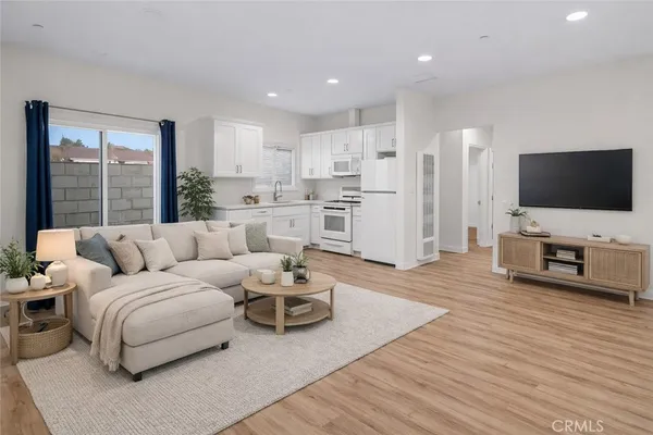 $1,499,000 | 1111 North Mulberry Street, Compton, CA 90222