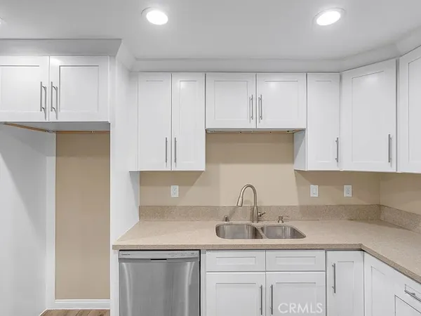 $1,499,000 | 1111 North Mulberry Street, Compton, CA 90222