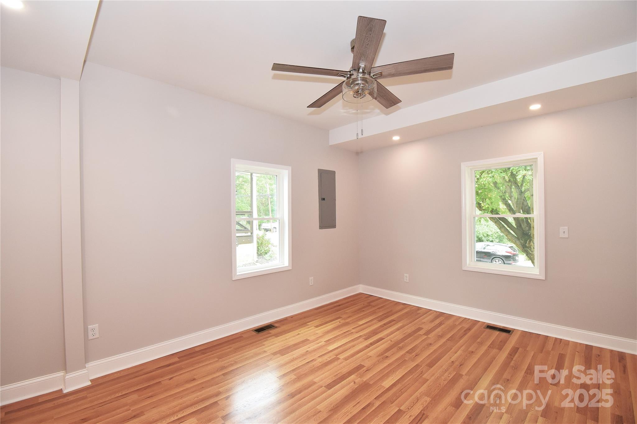 223 North Main Street Canton, NC 28716 - Photo 12 of 38