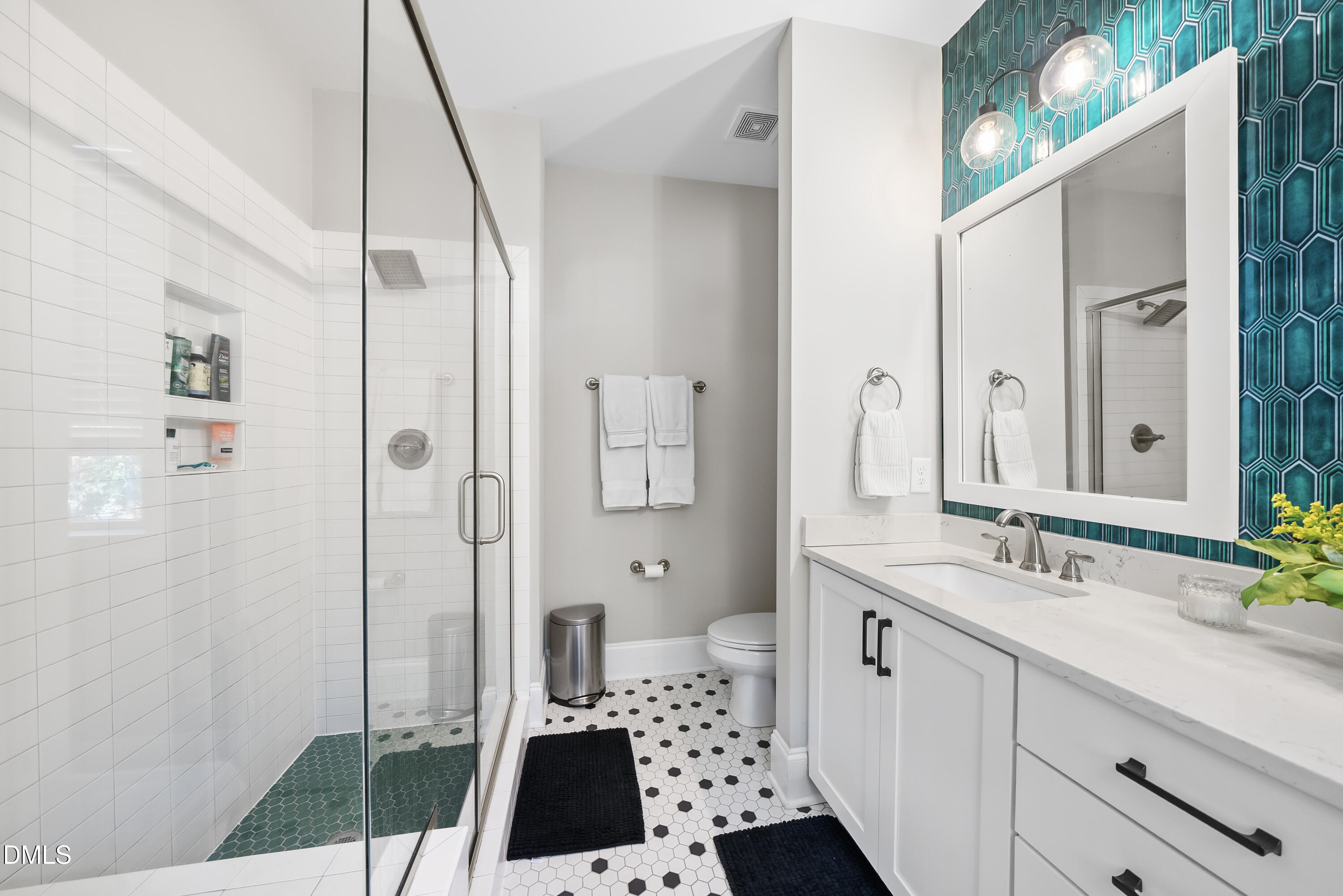 1609 Wooster Street Raleigh, NC 27607 - Photo 25 of 34 DSC01459