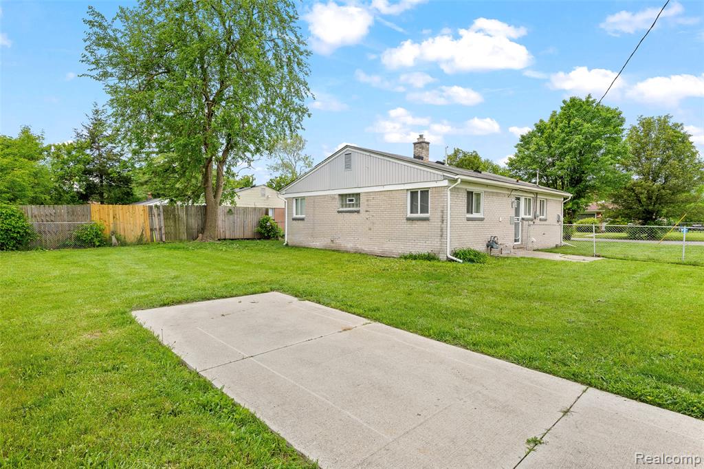 3907 Bayhan Street Inkster, MI 48141 - Photo 6 of 24 Gallery Image 6