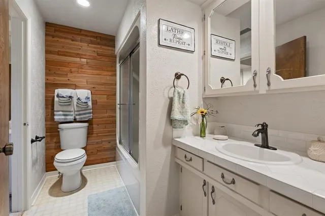 $1,100,000 | 1035 Harbor Drive, Kemp, TX 75143