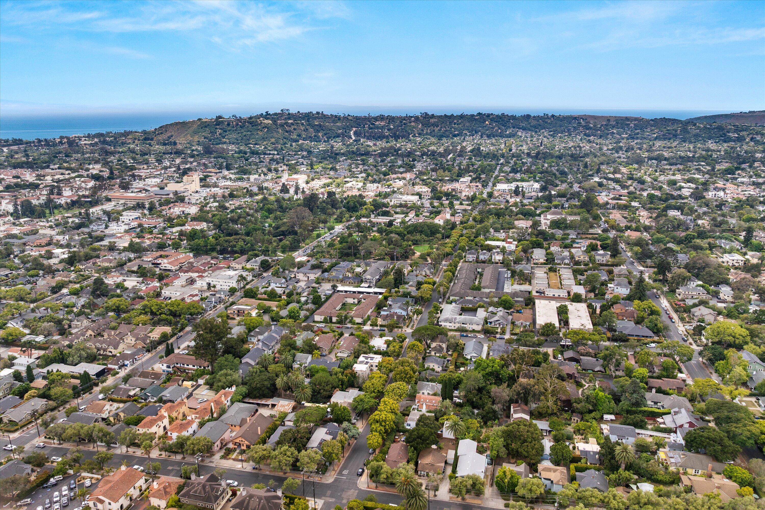 424 East Arrellaga Street Santa Barbara, CA 93101 - Photo 30 of 32 an aerial view of a residential houses with city view