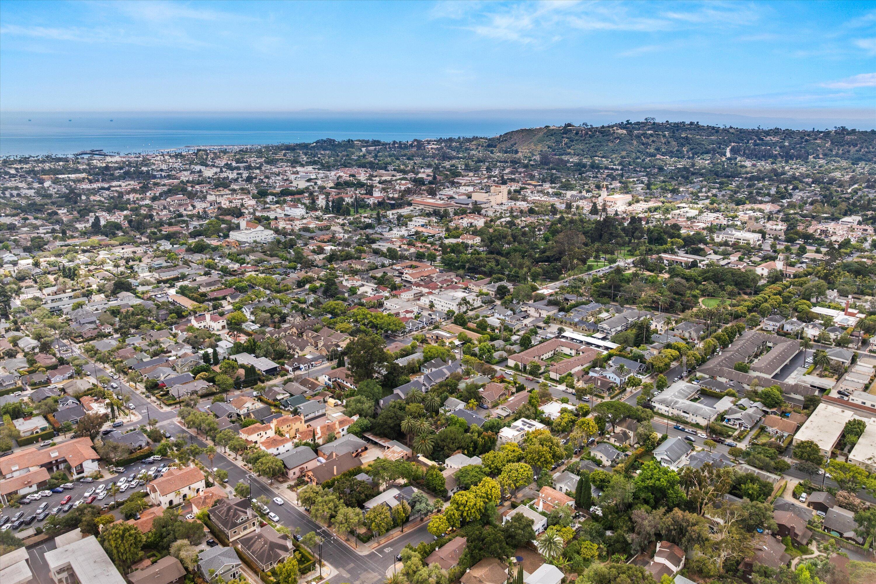 424 East Arrellaga Street Santa Barbara, CA 93101 - Photo 31 of 32 an aerial view of multiple house