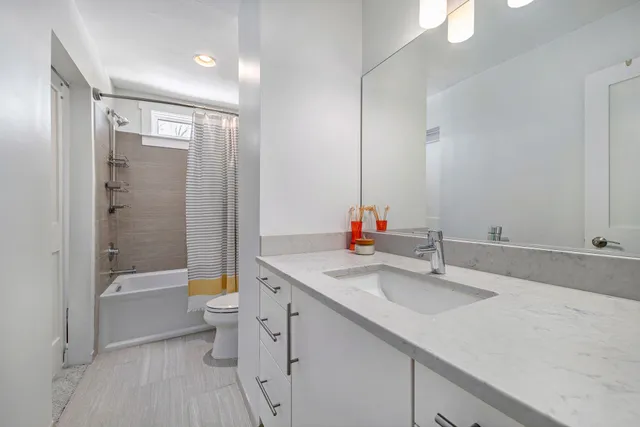 $2,500 | 1825 Northbrook Drive, Ann Arbor, MI 48103