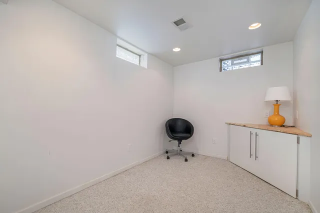 $2,500 | 1825 Northbrook Drive, Ann Arbor, MI 48103