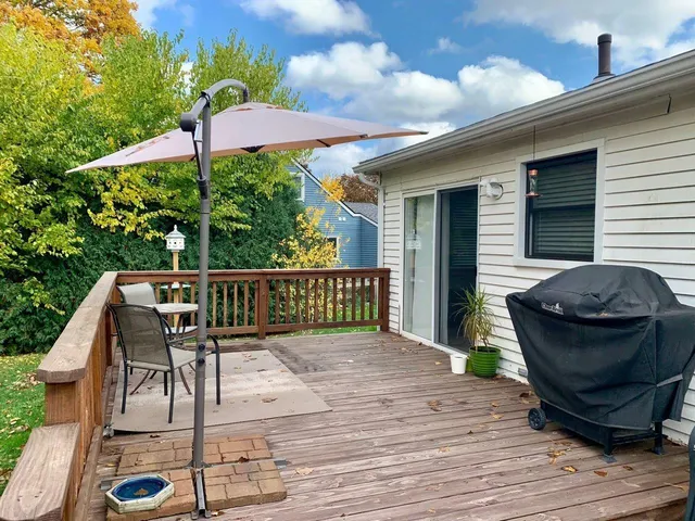 $2,500 | 1825 Northbrook Drive, Ann Arbor, MI 48103