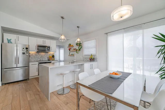 $2,500 | 1825 Northbrook Drive, Ann Arbor, MI 48103