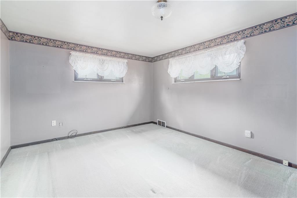 74 West Bruceton Road Pittsburgh, PA 15236 - Photo 16 of 25 Gallery Image 16