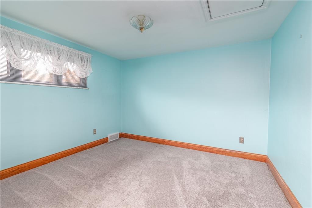74 West Bruceton Road Pittsburgh, PA 15236 - Photo 17 of 25 Gallery Image 17