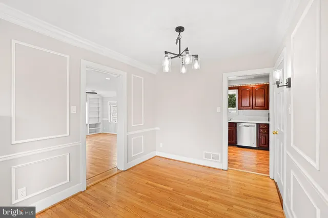 $695,000 | 1600 Oaklawn Court, Silver Spring, MD 20903