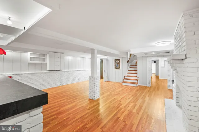 $695,000 | 1600 Oaklawn Court, Silver Spring, MD 20903