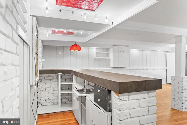 $695,000 | 1600 Oaklawn Court, Silver Spring, MD 20903