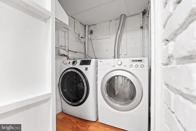 $695,000 | 1600 Oaklawn Court, Silver Spring, MD 20903